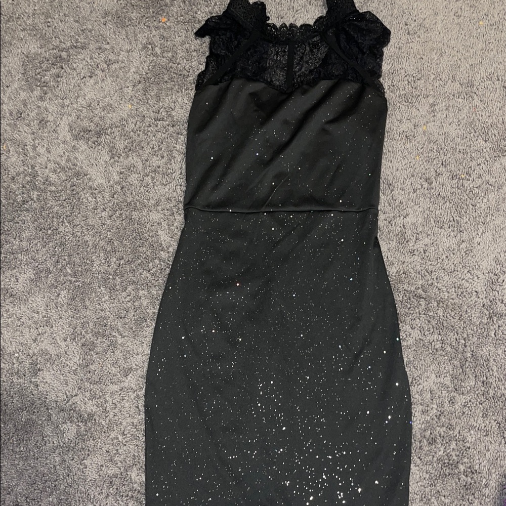 Elegant Black Sleeveless Dress